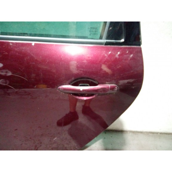 Recambio de puerta trasera izquierda para renault scenic iii grand dynamique referencia OEM IAM   