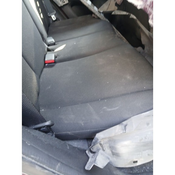 Recambio de asientos traseros para peugeot 108 1.2 referencia OEM IAM   