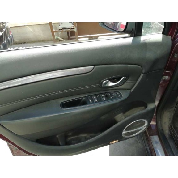 renault scenic iii del año 2013