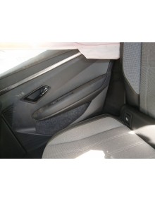 Recambio de guarnecido puerta trasera derecha para renault megane e-tech suv ev40 referencia OEM IAM   