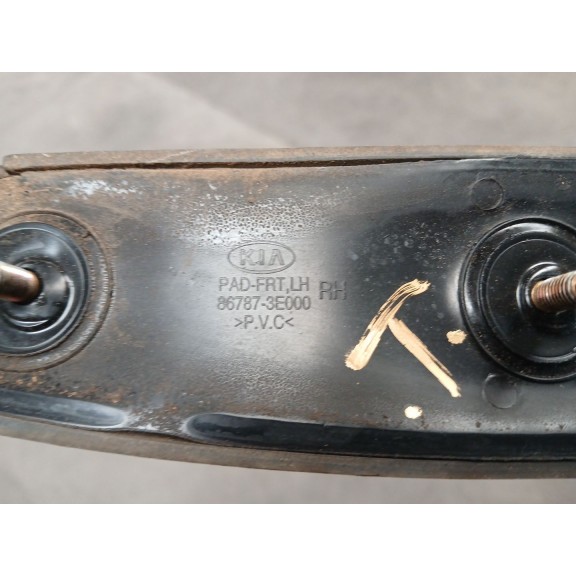 Recambio de barras techo para kia sorento 2.5 crdi cat referencia OEM IAM 867873e000 867973e000 