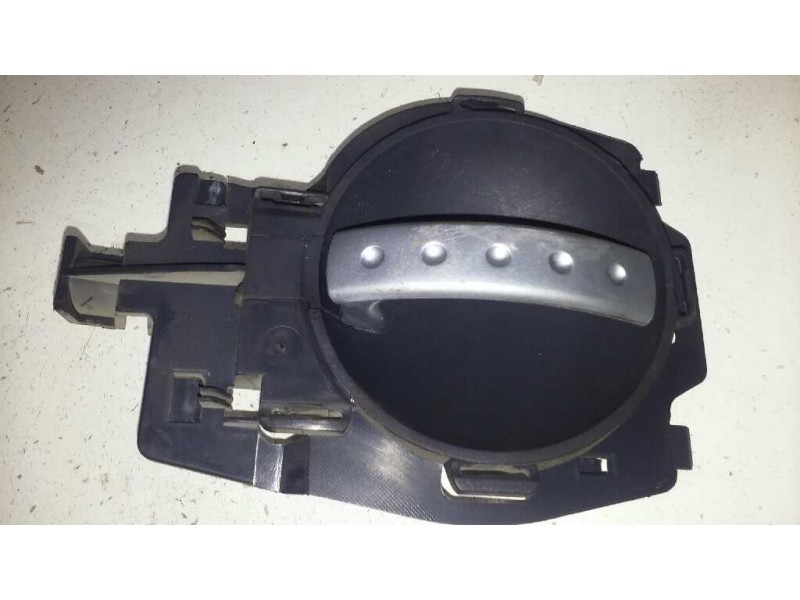 Recambio de maneta interior delantera derecha para citroën c3 1.1 sx referencia OEM IAM 9647164377  