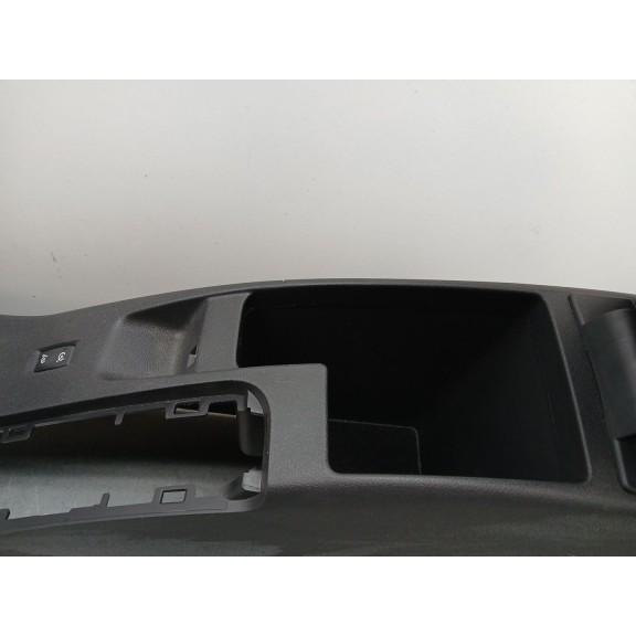 Recambio de apoyabrazos central para renault megane iii berlina 5 p expression referencia OEM IAM 969104736r  