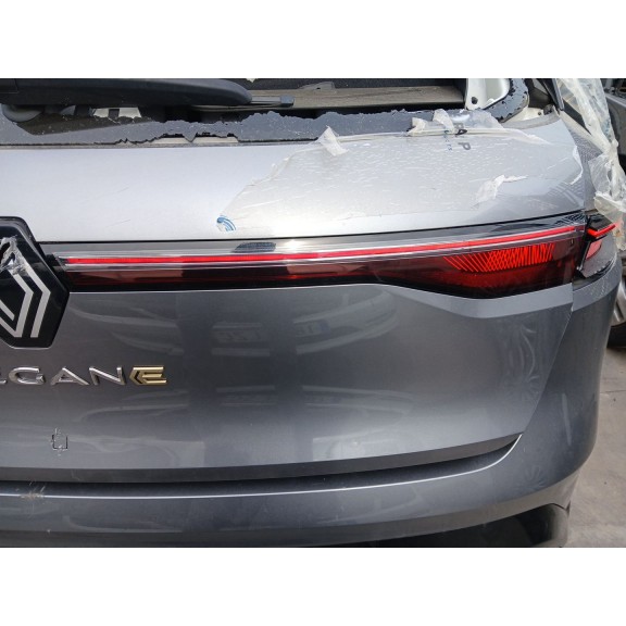 Recambio de piloto trasero derecho interior para renault megane e-tech suv ev40 referencia OEM IAM   