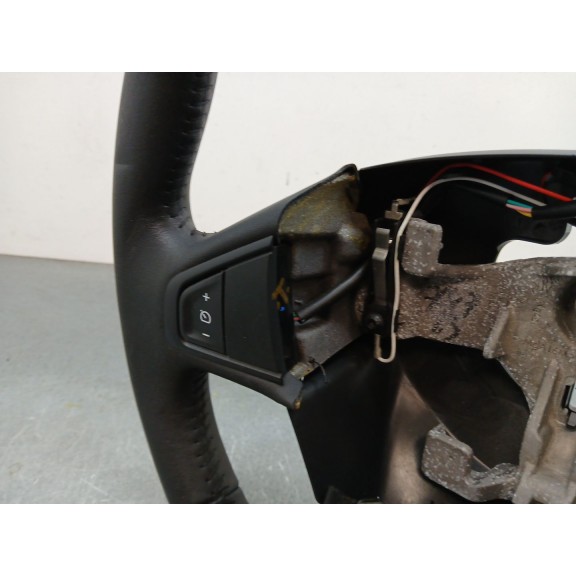 Recambio de volante para renault megane iii berlina 5 p expression referencia OEM IAM 609581499 484003397r buen estado