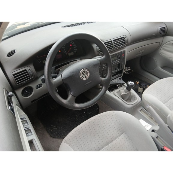 volkswagen passat b5 (3b2) del año 1999