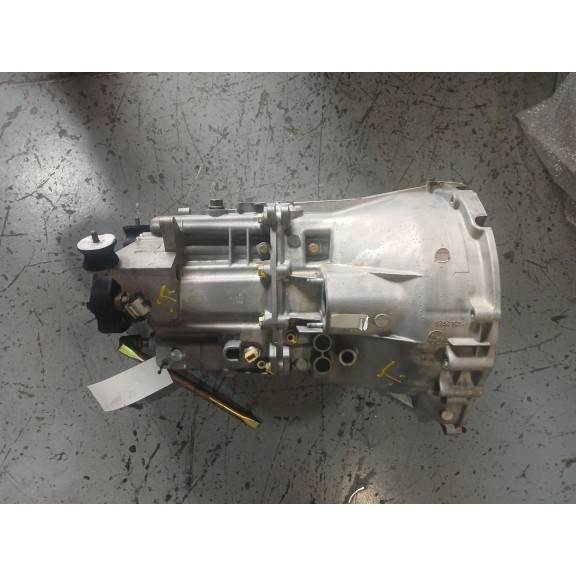 Recambio de caja cambios para bmw serie 3 coupe (e46) 318 ci referencia OEM IAM 23007533513 B 5V