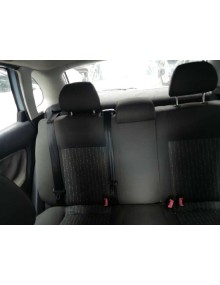 seat ibiza (6l1) del año 2004 2