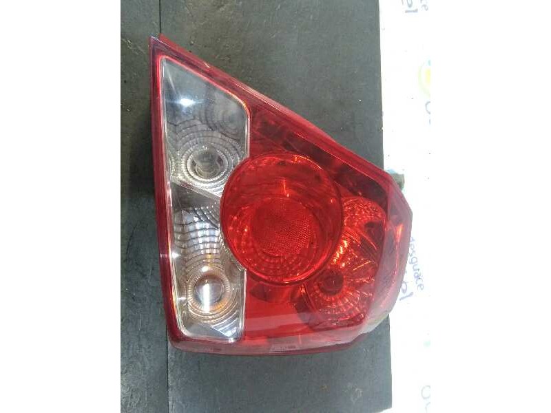 Recambio de piloto trasero derecho para chevrolet kalos 1.4 sport referencia OEM IAM   