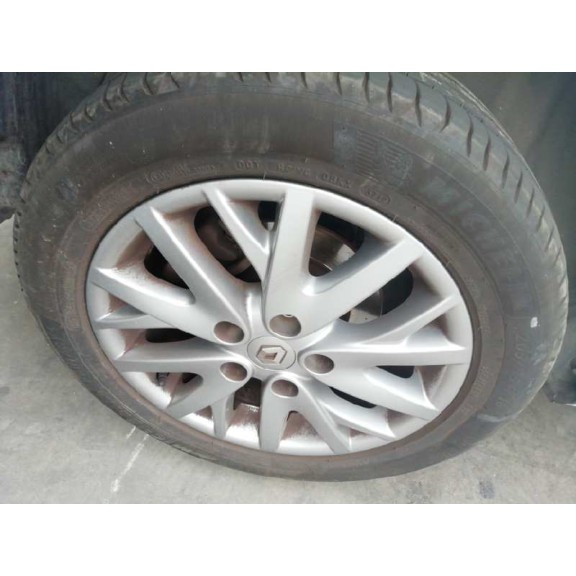 renault megane iii berlina 5 p del año 2014