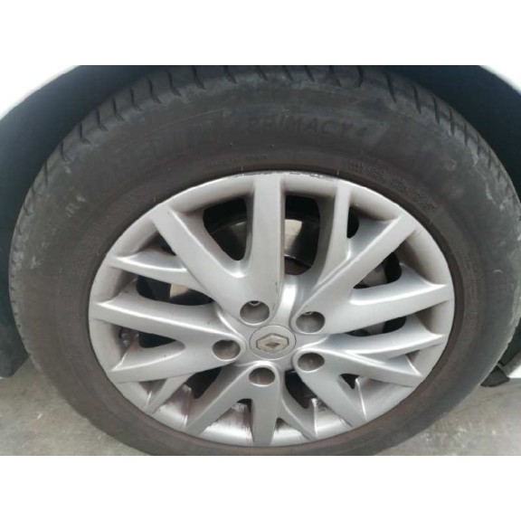 renault megane iii berlina 5 p del año 2014