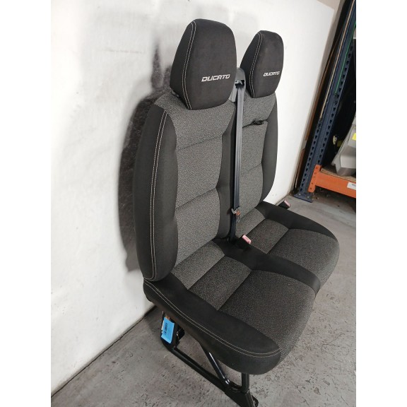 Recambio de asiento delantero derecho para fiat ducato caja/chasis (250_) 130 multijet 2,3 d referencia OEM IAM   