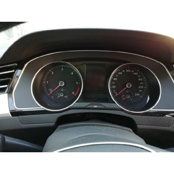 volkswagen passat variant (3g5) del año 2015