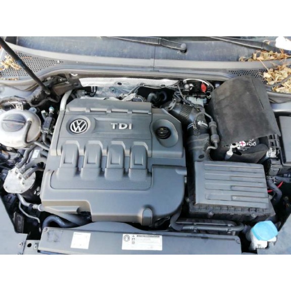 volkswagen passat variant (3g5) del año 2015