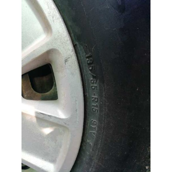 ford focus berlina (cap) del año 2006