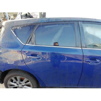Recambio de puerta trasera derecha para toyota auris hybrid active referencia OEM IAM  TOCADA 