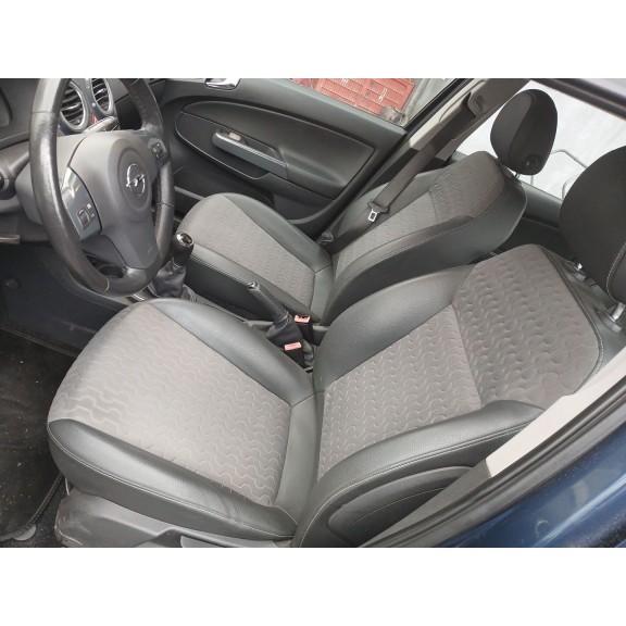 opel corsa d (s07) del año 2011