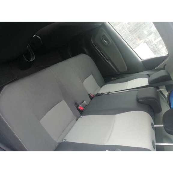 toyota yaris del año 2019