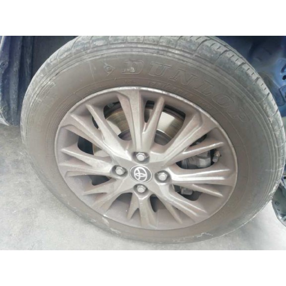 toyota yaris del año 2019