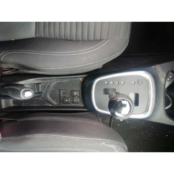 toyota yaris del año 2019