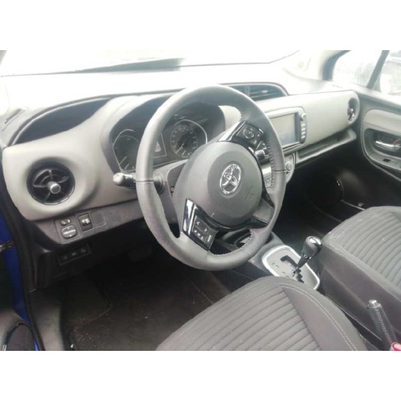 toyota yaris del año 2019