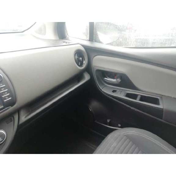 toyota yaris del año 2019