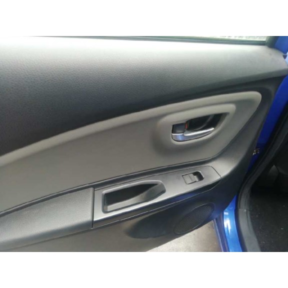 toyota yaris del año 2019