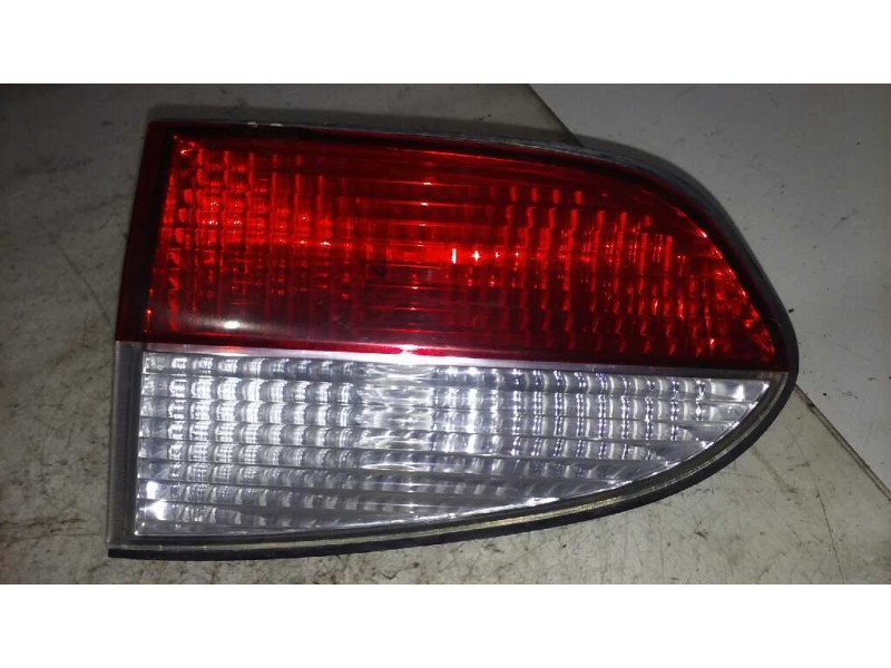 Recambio de piloto trasero derecho interior para hyundai h 1 2.5 turbodiesel cat referencia OEM IAM  INT 