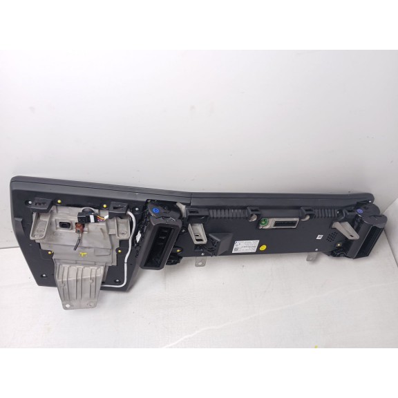 Recambio de cuadro instrumentos para renault megane e-tech suv ev40 referencia OEM IAM 680504985r  