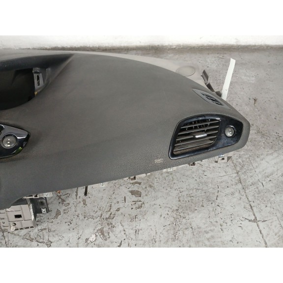 Recambio de salpicadero para renault scenic iii dynamique referencia OEM IAM 1012142001  