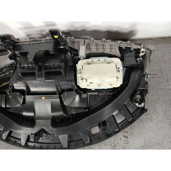 Recambio de salpicadero para renault scenic iii dynamique referencia OEM IAM 1012142001  