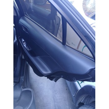 GUARNECIDO PUERTA TRASERA DERECHA 