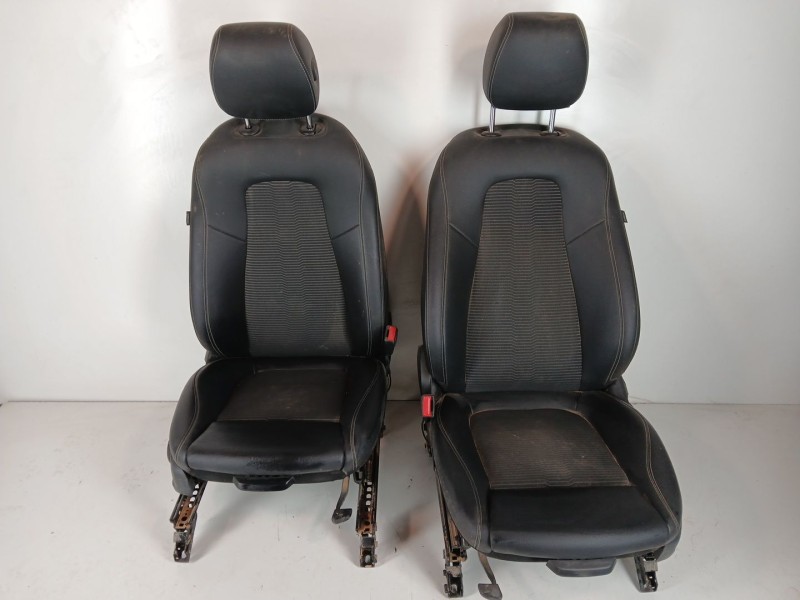 Recambio de juego asientos completo para mercedes-benz gla (h247) gla 200 d (247.712) referencia OEM IAM   
