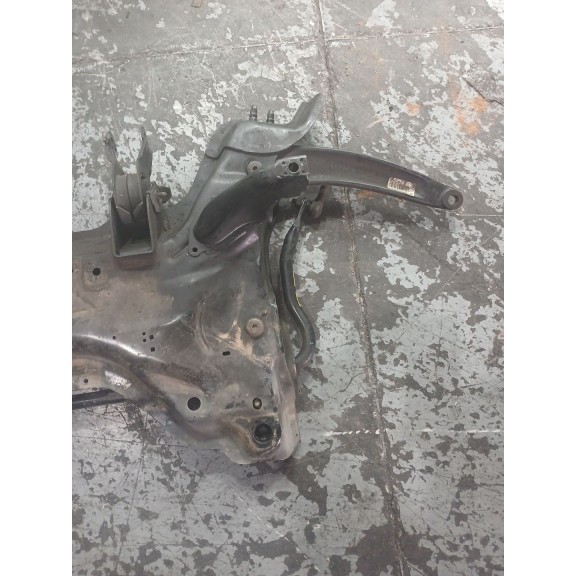 Recambio de puente delantero para peugeot 5008 (0u_, 0e_) 2.0 hdi 150 / bluehdi 150 referencia OEM IAM   