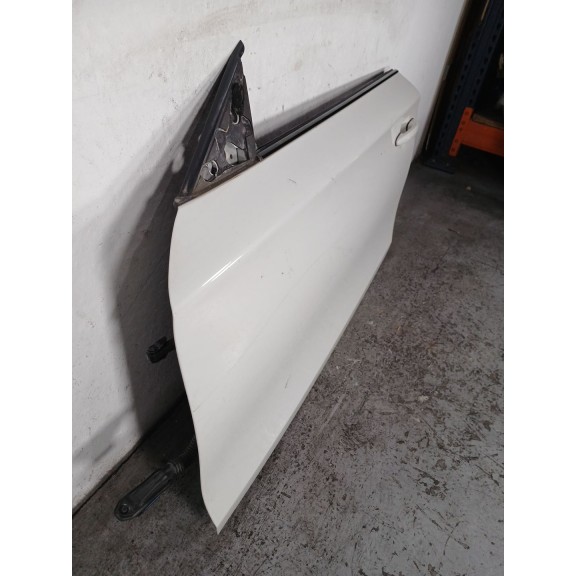 Recambio de puerta delantera izquierda para bmw serie 1 berlina (e81/e87) 118d referencia OEM IAM  3 PUERTAS 