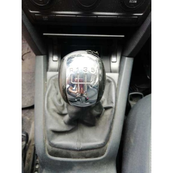 skoda octavia berlina (1z3) del año 2005