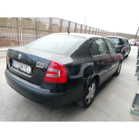 skoda octavia berlina (1z3) del año 2005