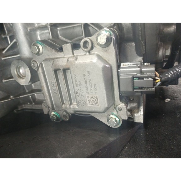 Recambio de motor completo para renault megane e-tech suv ev40 referencia OEM IAM 6AM402 11.600KM 