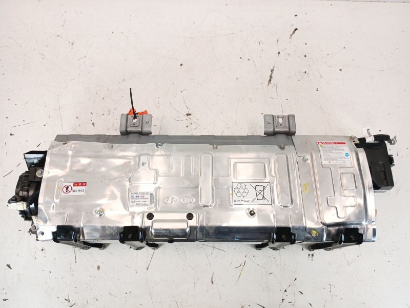 Recambio de bateria para hyundai kona (os, ose, osi) 1.6 gdi hybrid referencia OEM IAM 37501CM020  