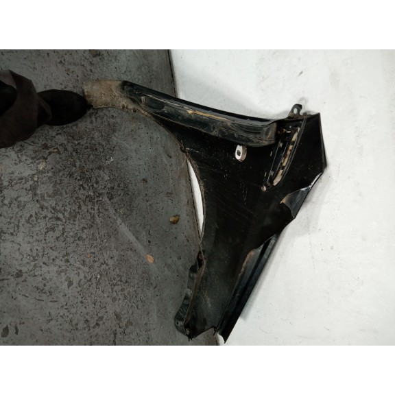 Recambio de aleta delantera izquierda para chevrolet aveo / kalos sedán (t250, t255) 1.4 referencia OEM IAM   