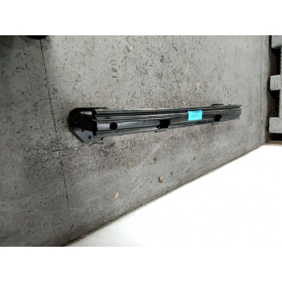 Recambio de refuerzo paragolpes trasero para renault megane e-tech suv ev40 referencia OEM IAM   