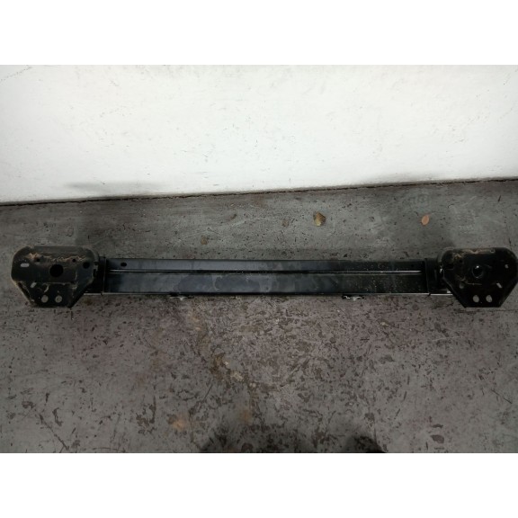 Recambio de refuerzo paragolpes trasero para renault megane e-tech suv ev40 referencia OEM IAM   