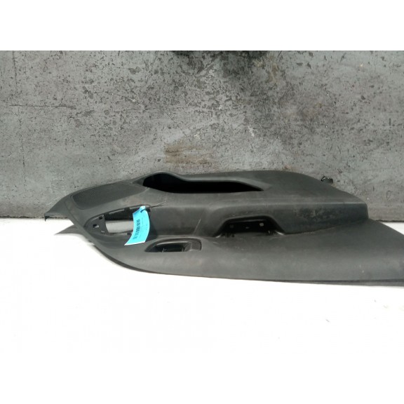 Recambio de guarnecido puerta delantera derecha para peugeot 108 1.2 referencia OEM IAM   