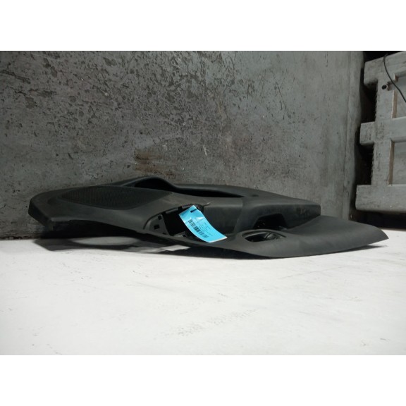 Recambio de guarnecido puerta delantera derecha para peugeot 108 1.2 referencia OEM IAM   