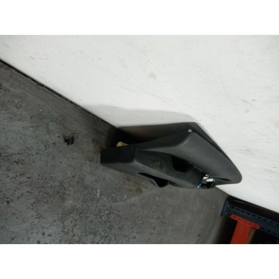 Recambio de guarnecido puerta delantera derecha para peugeot 108 1.2 referencia OEM IAM   