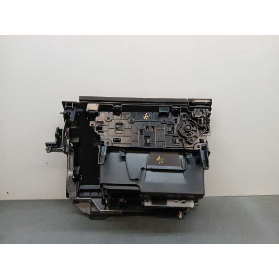 Recambio de guantera para renault megane e-tech suv ev40 referencia OEM IAM 685223395r 00241970 