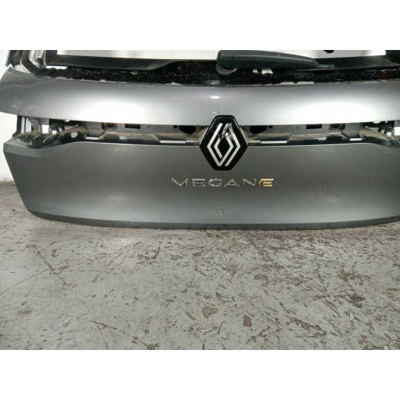 Recambio de porton trasero para renault megane e-tech suv ev40 referencia OEM IAM   