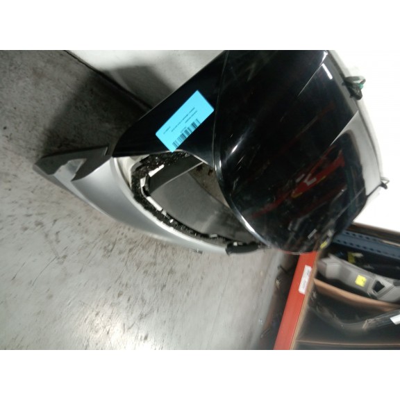 Recambio de porton trasero para renault megane e-tech suv ev40 referencia OEM IAM   