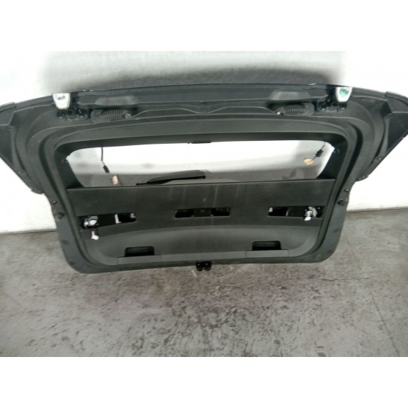Recambio de porton trasero para renault megane e-tech suv ev40 referencia OEM IAM   