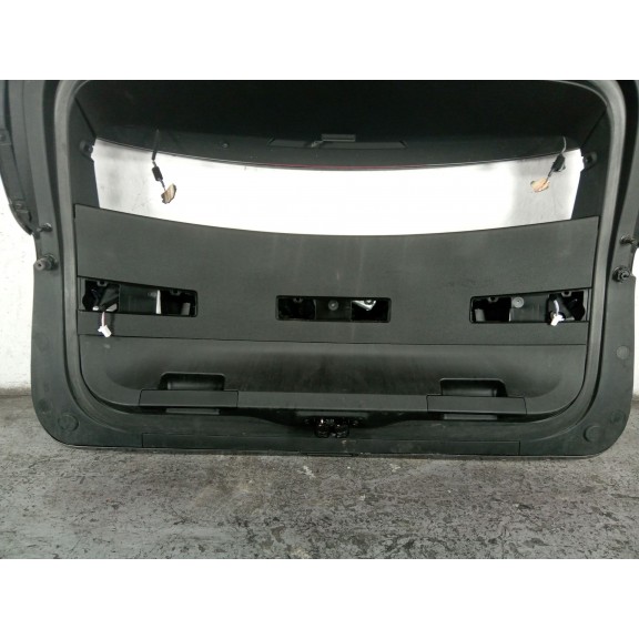 Recambio de porton trasero para renault megane e-tech suv ev40 referencia OEM IAM   